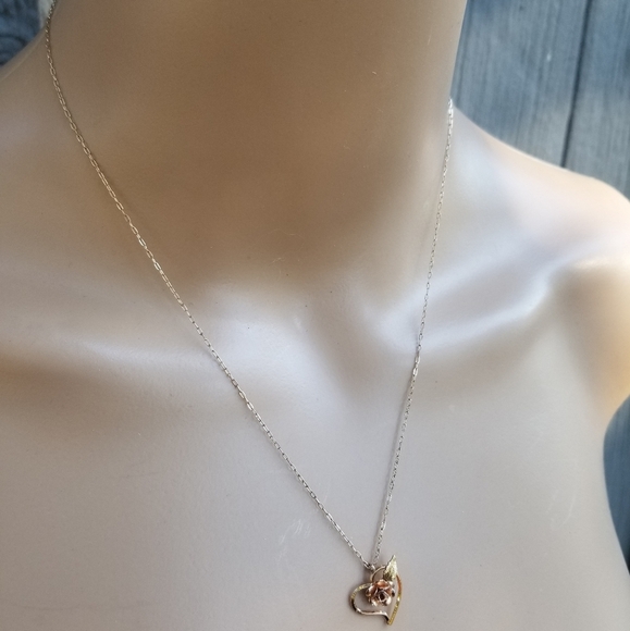 KREMENTZ VINTAGE 14K GOLDPLATED ROSE HEART PENDANT CHAIN NECKLACE - Picture 3 of 6